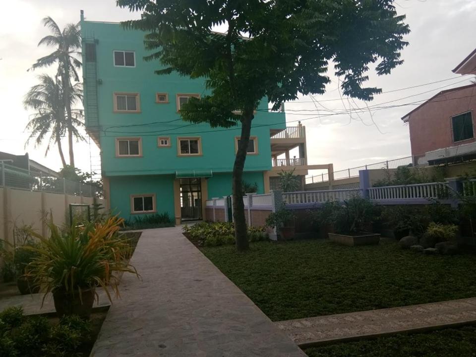 Watermoon Beach Resort Lian Exterior photo