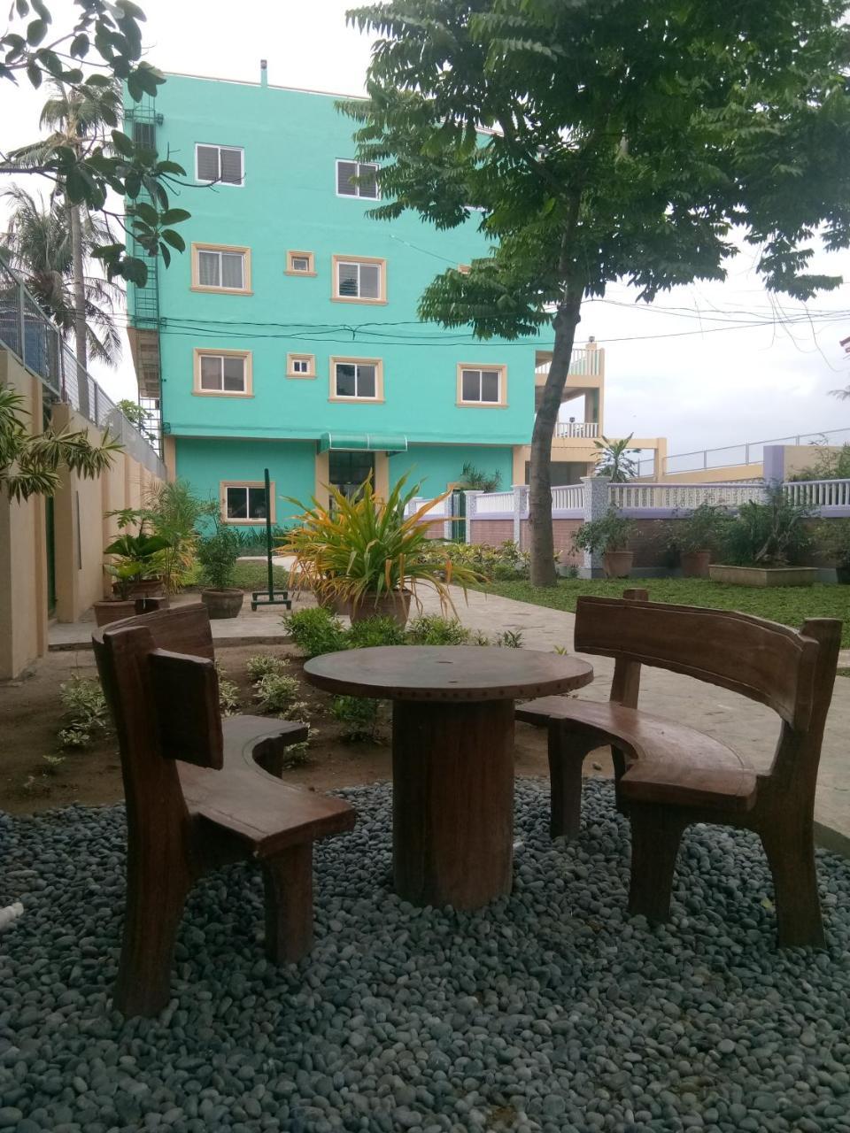 Watermoon Beach Resort Lian Exterior photo